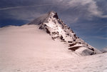 L'Aiguille de la Grande Sassière vue du glacier.