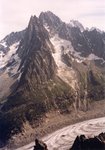 La Mer de Glace, les Drus (3754 m), la Verte (4122 m), les Droites (4000 m), les Courtes (3856 m).