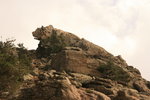 Etranges formes sculptées dans le granit.