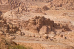 Étranges rochers de grès en descendant du Rad el Salem.
