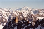 Le massif du Mont Blanc, et devant, l'Aiguille Percée.