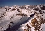 Vue sur la Grande Aiguille Rousse. Au fond, le Mont Pourri et l'Aiguille de la Grande Sassière.