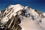 Le Mont Blanc (4807 m) et le Mont Maudit (4465 m) tous proches.