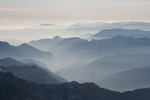 Vue sur la vallée de la Vésubie depuis l'arête.