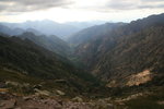 Le cirque de Bonifatu vu du haut, à proximité du sommet de A Muvrella.