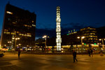 Sergels torg et son obélisque de verre